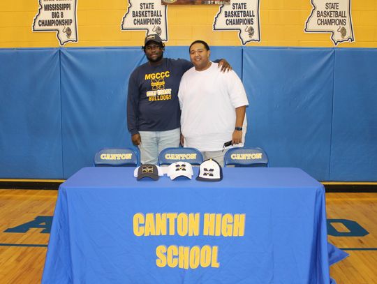 Bouldin signs with MGCCC