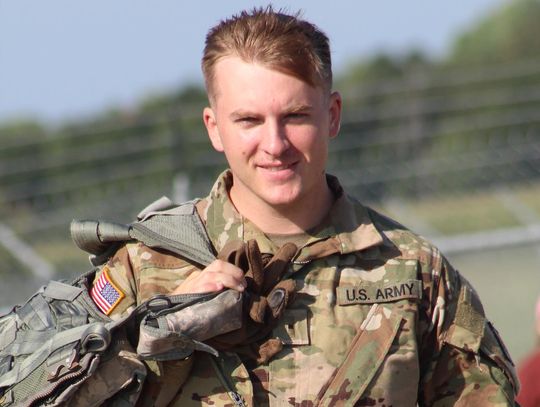 CA alum completes flight training