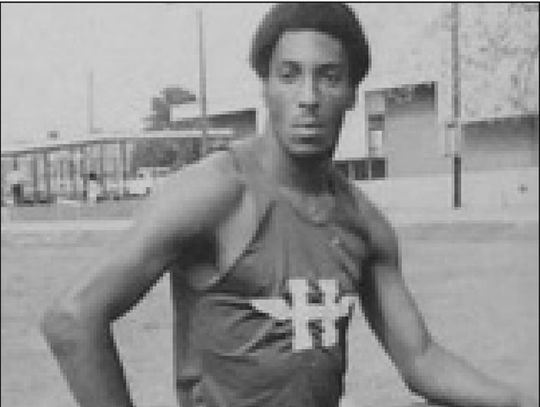 Cantonian Charlie Smith inducted into Holmes Hall of Fame