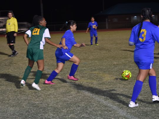 CHS boys and girls soccer  teams “bend it like Beckham”
