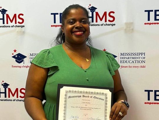 CPSD Educator Huntley graduates from Mathematics Coaching Academy of Mississippi