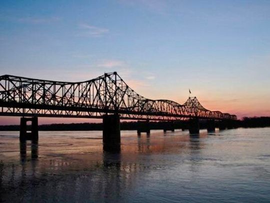 Two steel bridges - the "Old Vicksburg Bridge and more modern "Vicksburg Bridge" span the Mississippi River to connect Mississippi to Louisiana. (Photo courtesy of Visit Vicksburg).