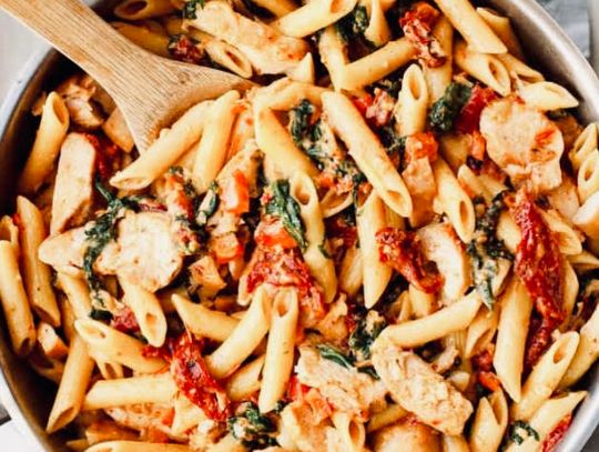 One Skillet Creamy Chicken Pasta is the perfect dish to throw together when time is short but an enjoyable dinner still has to be made.