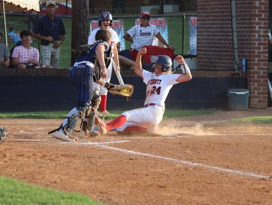 Lady Rebels victorious win