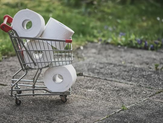 Malcolm Dykes: There's a Better Way to Use Toilet Paper