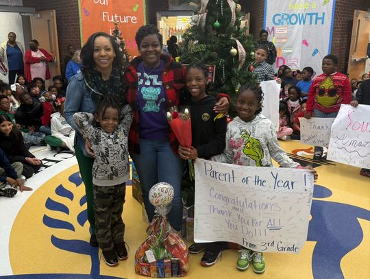 Pendleton named Canton Elementary Parent of the Year
