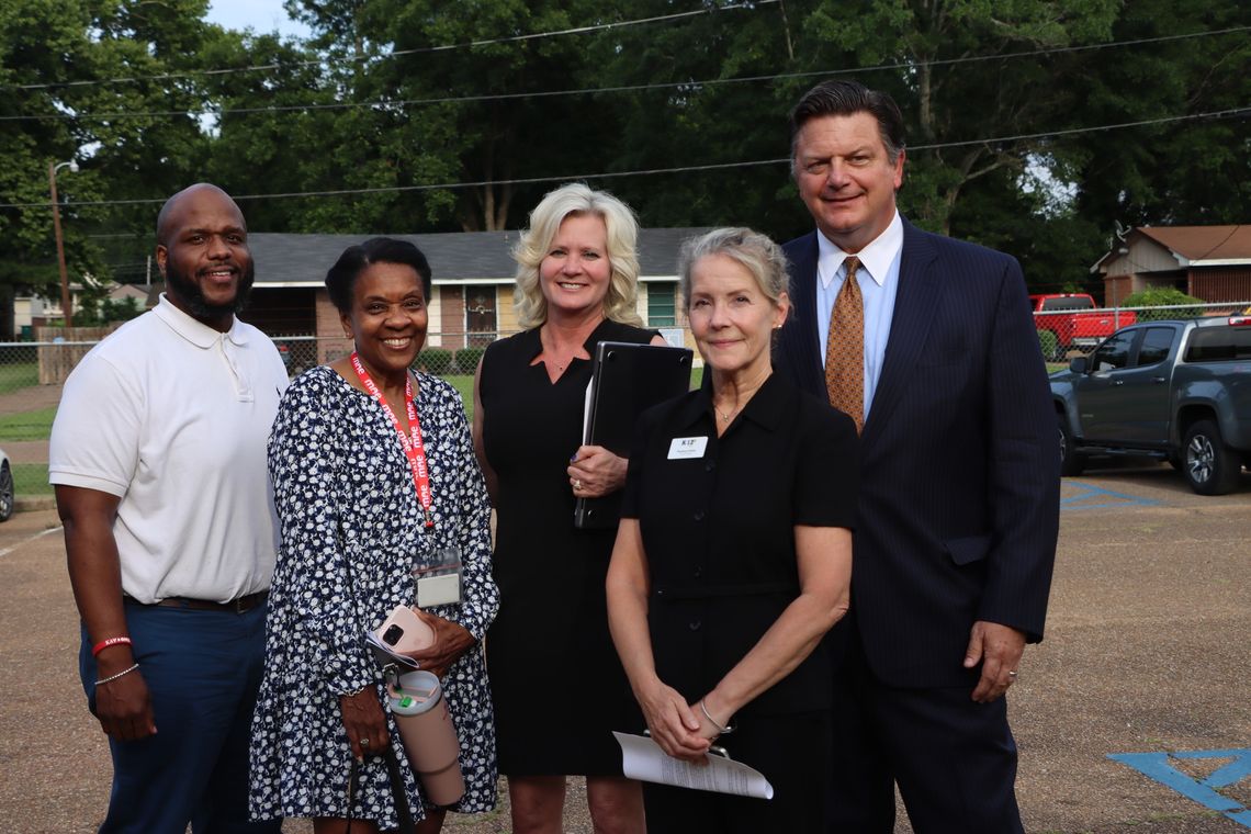 Canton Public School District annouce new partnership with Elior for food services