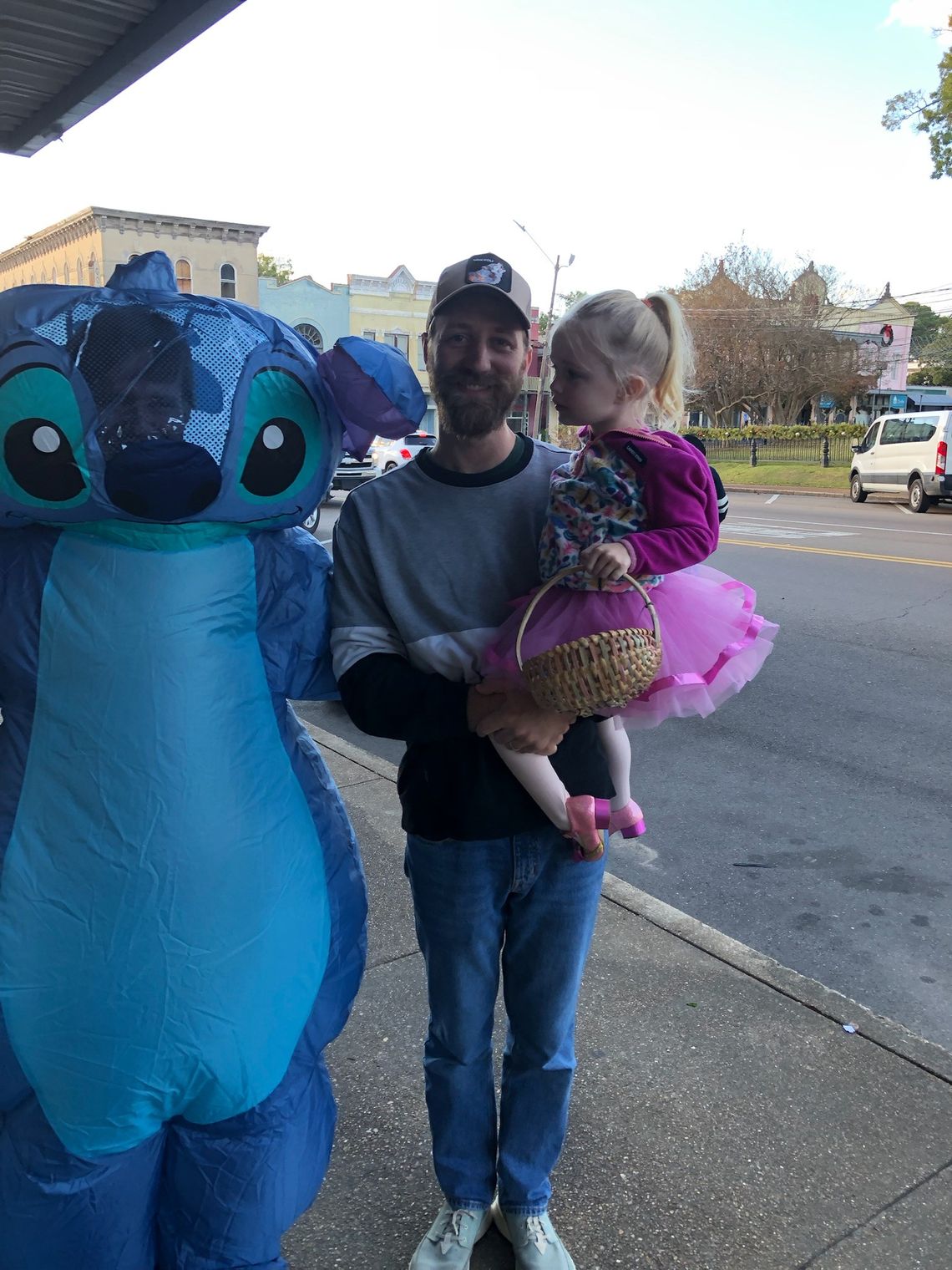 Canton Square lights up for Halloween fun Canton Square lights up for Halloween fun