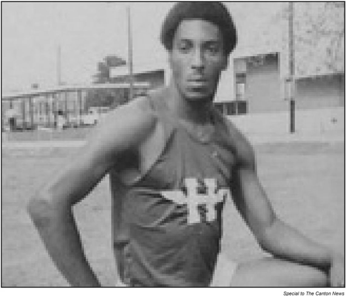 Cantonian Charlie Smith inducted into Holmes Hall of Fame