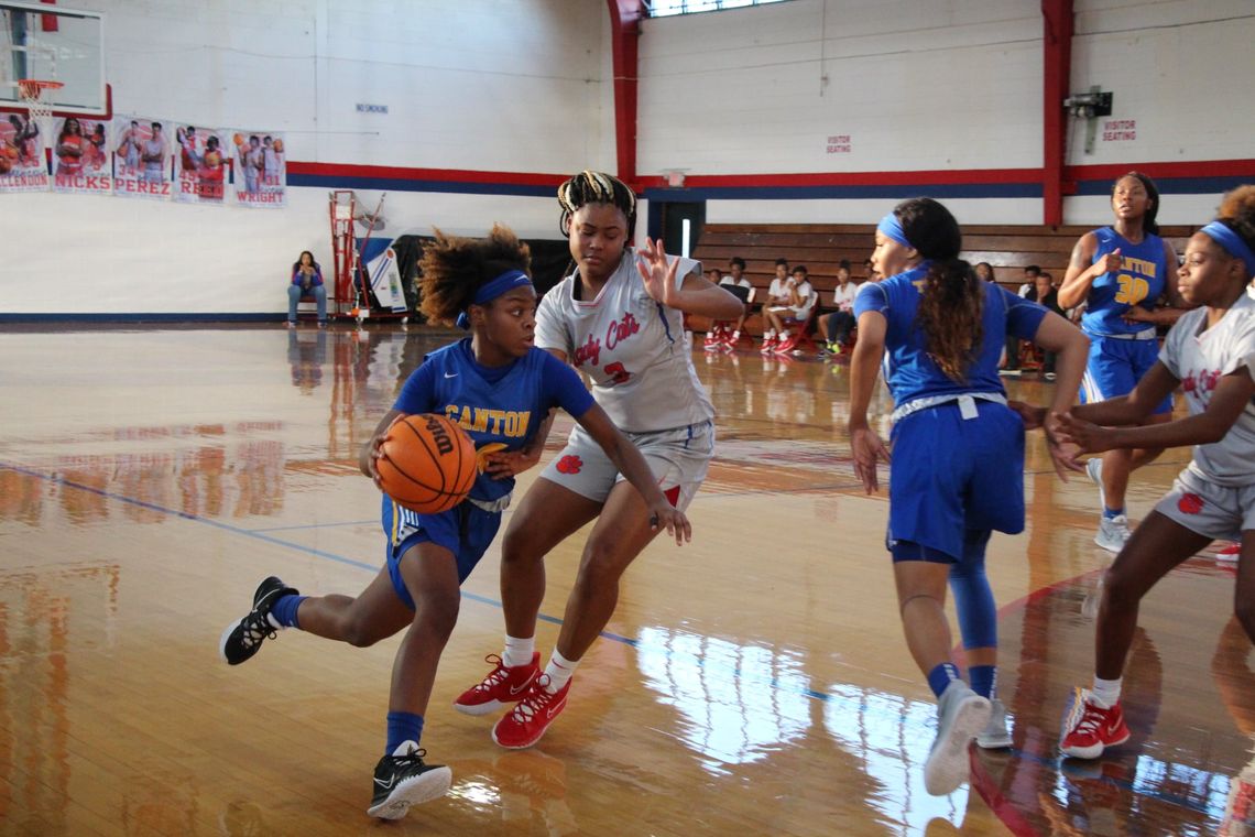 CHS Tigers shoot, dribble, pass