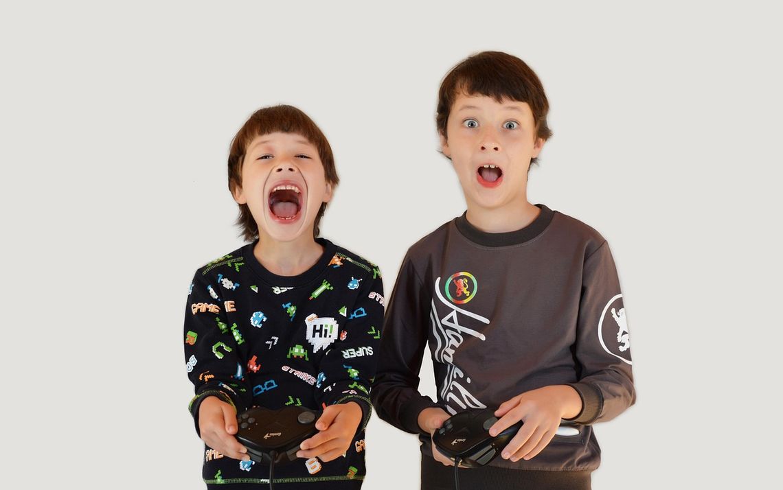 CoffeeTime: “ADULT SIBLINGS GOOD AND BAD”