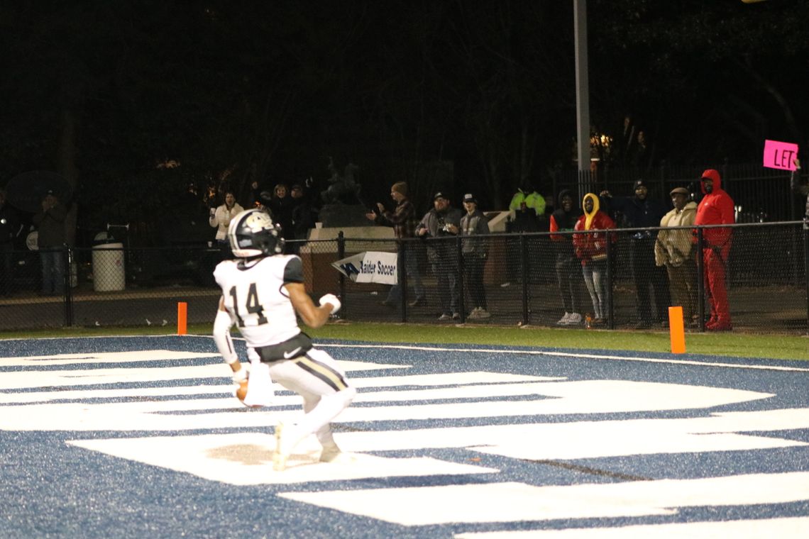 Goodloe makes singular touchdown in championship game