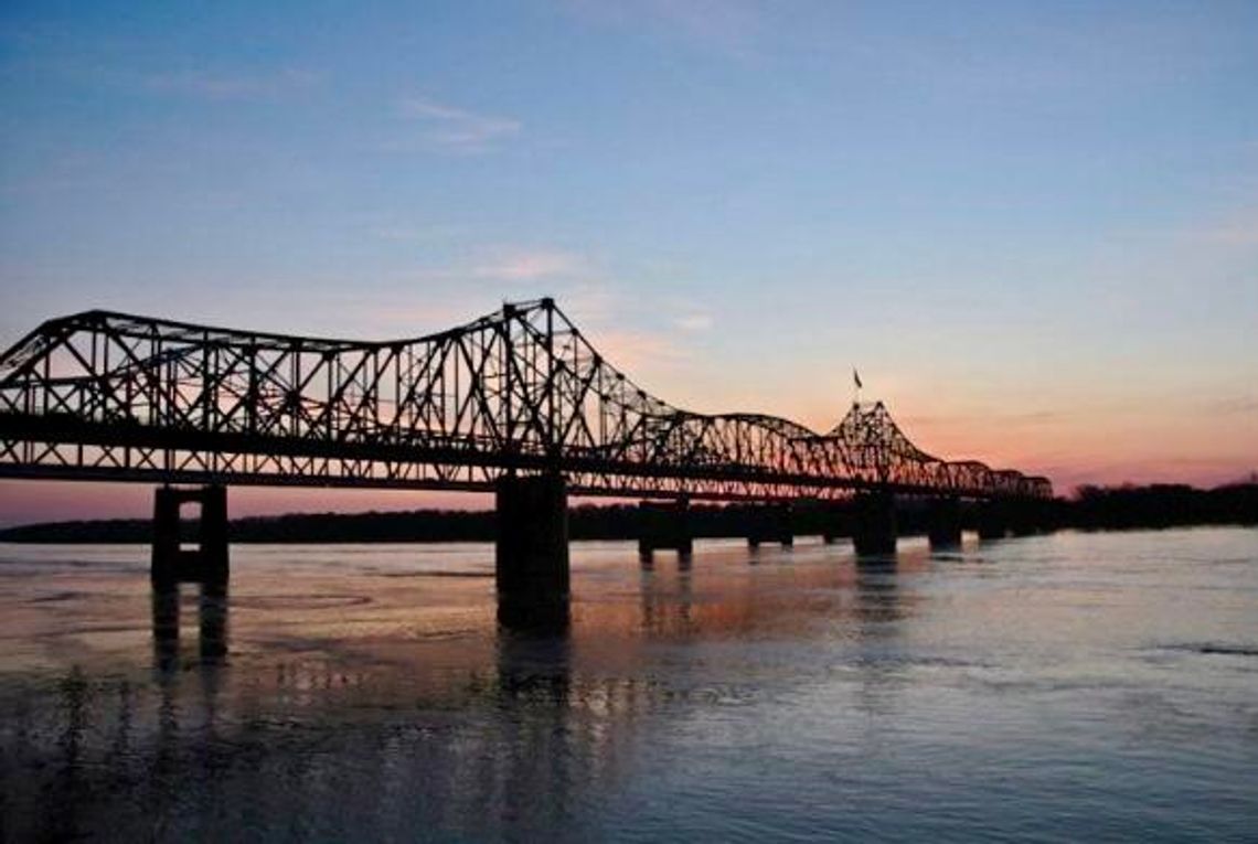 Two steel bridges - the "Old Vicksburg Bridge and more modern "Vicksburg Bridge" span the Mississippi River to connect Mississippi to Louisiana. (Photo courtesy of Visit Vicksburg).