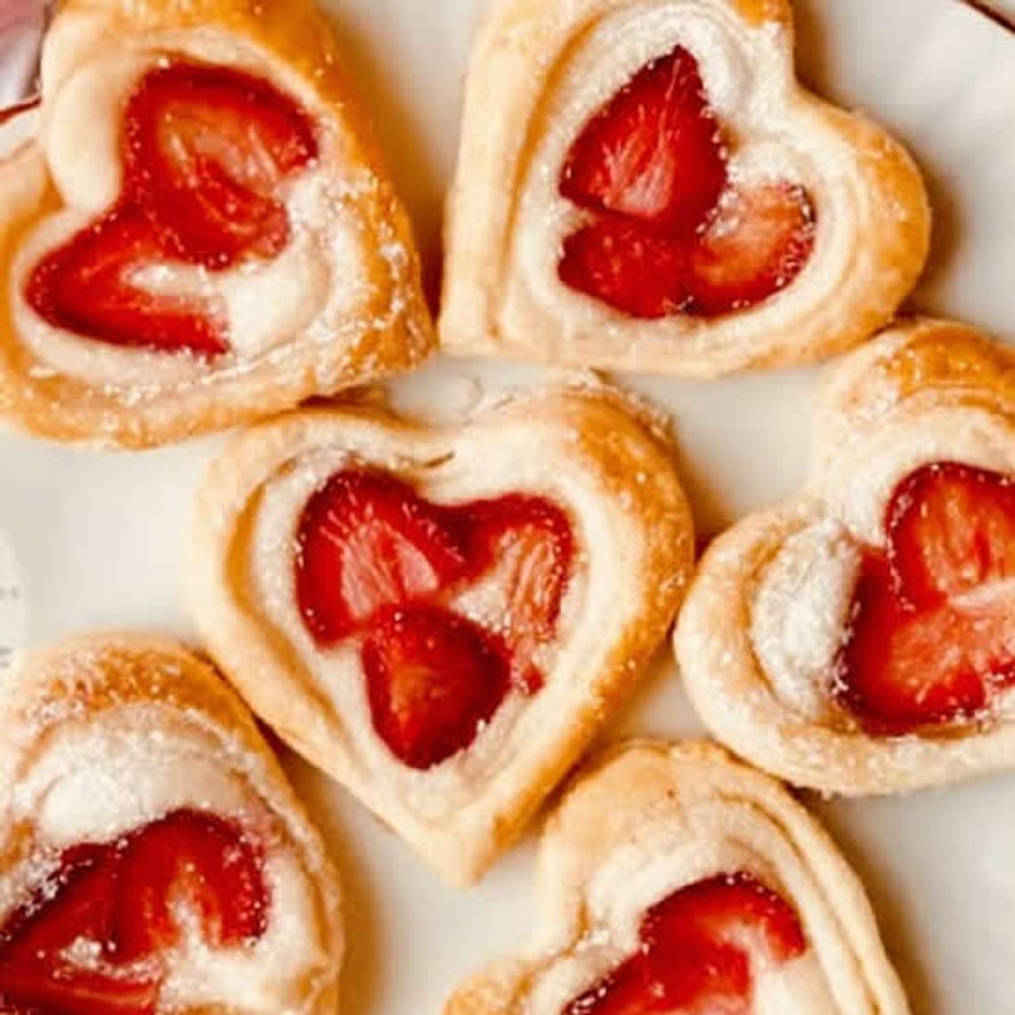 Just a few ingredients are needed to create these delicious strawberry treats for Valentine's Day.