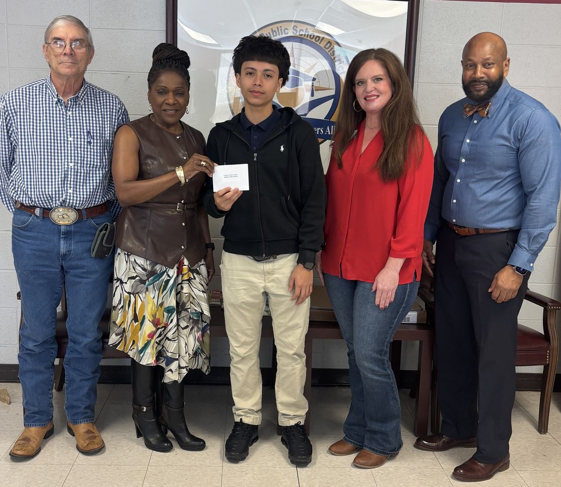 Manuel Luna-Guevara celebrated as student of the month