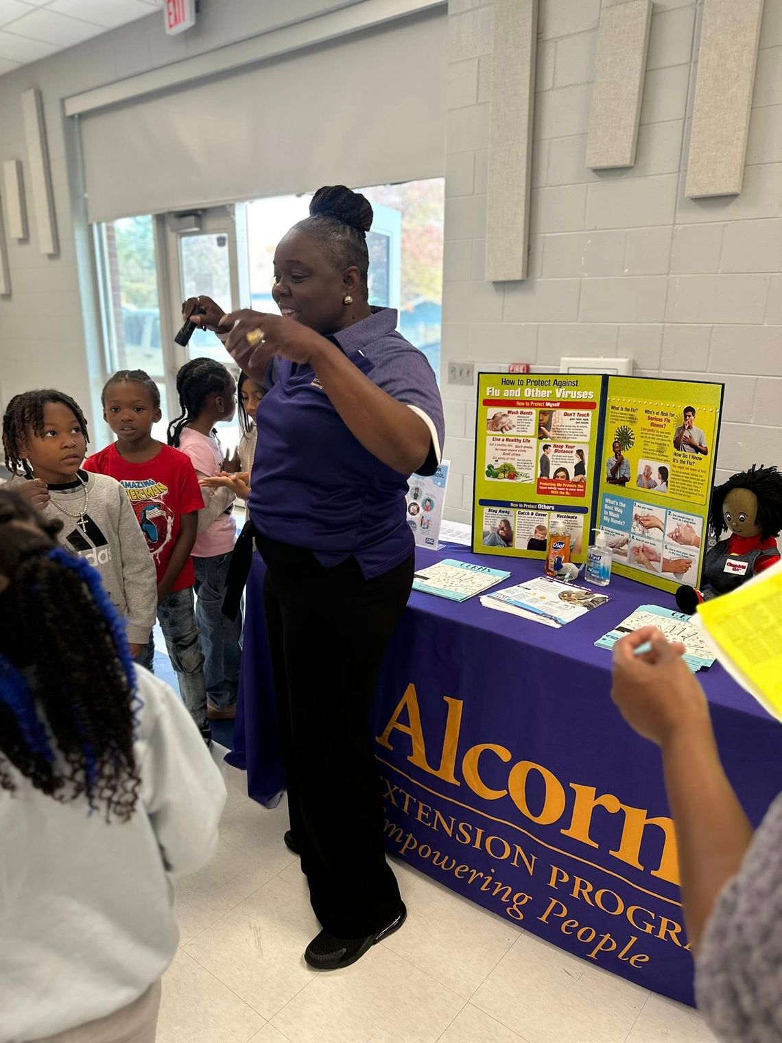 McNeal Elementary hosts Alcorn State’s “Ag is Lit Tour” McNeal Elementary hosts Alcorn State’s “Ag is Lit Tour”